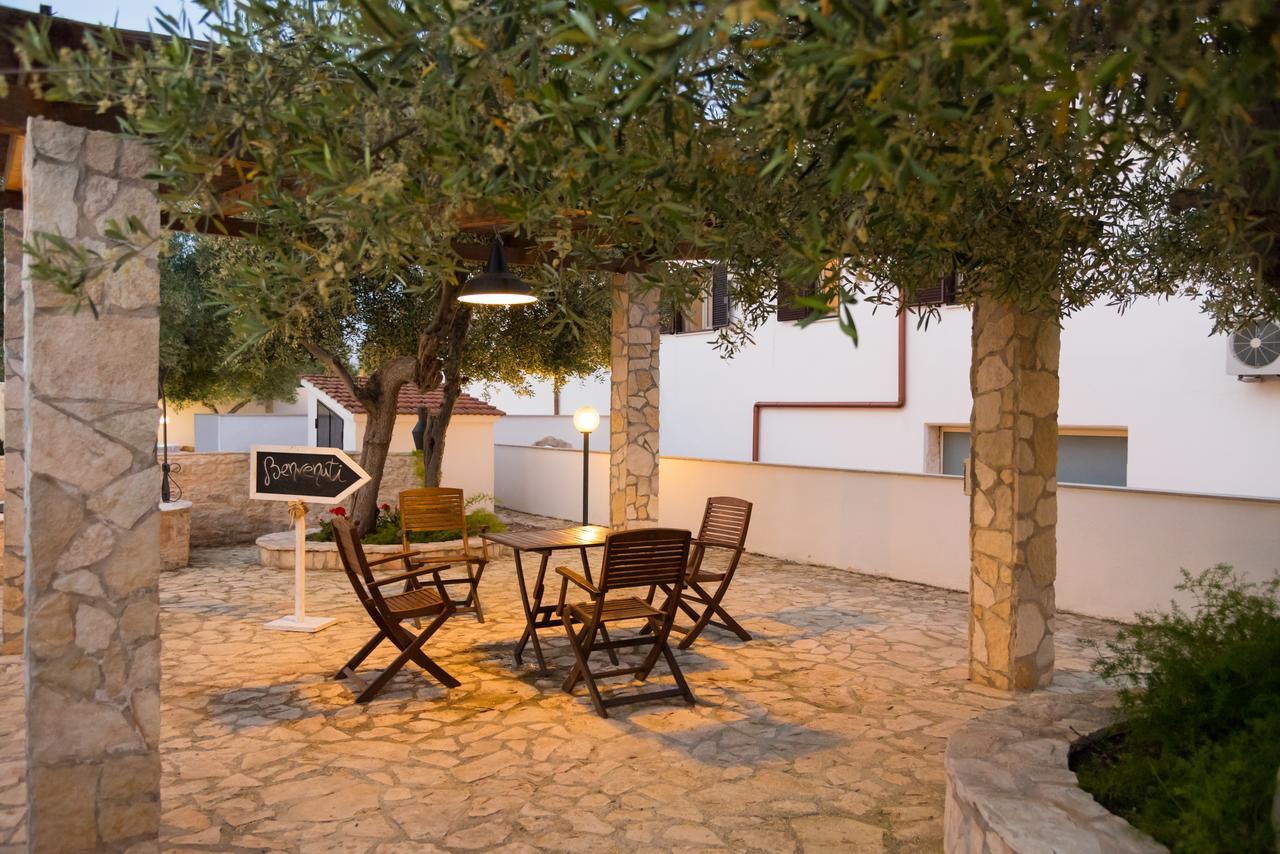 Tenuta Serena Bed and Breakfast Molfetta Esterno foto